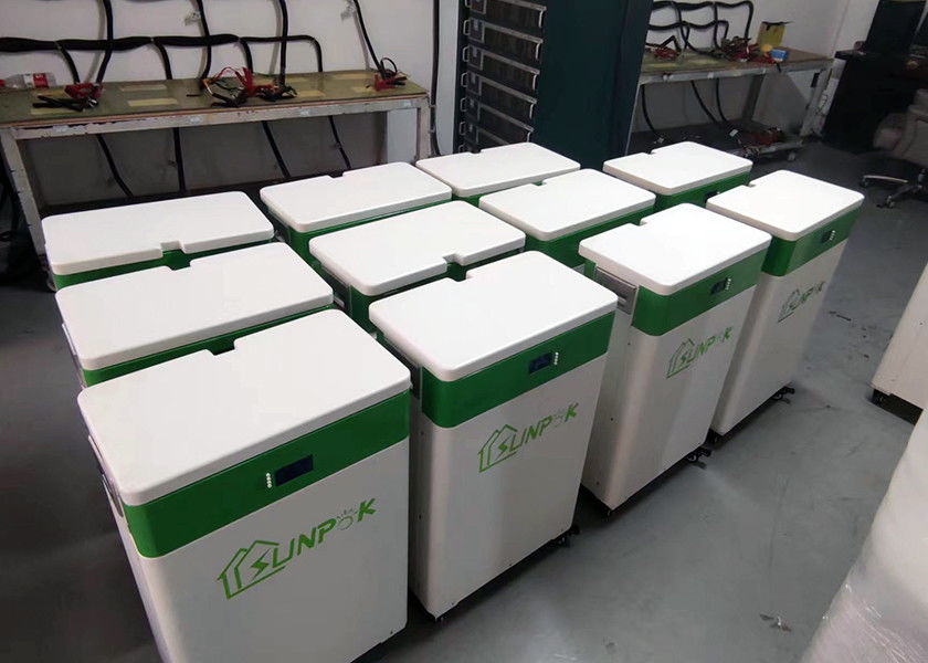 48V 100Ah 200Ah 5Kwh 10Kwh Baterai Lithium Ion Untuk Penyimpanan Energi Tata Surya