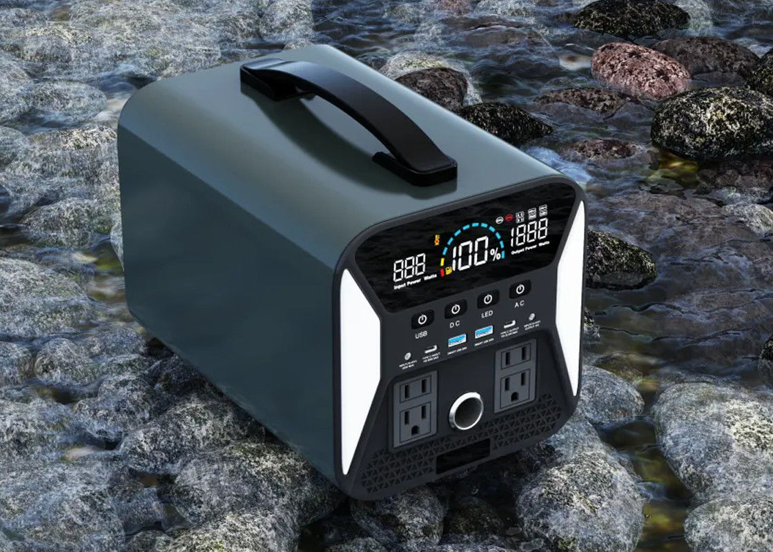 Luar Ukuran Besar Berkemah Pembangkit Listrik Portabel Lithium Kapasitas Tinggi 300w 500w 1000w Cell