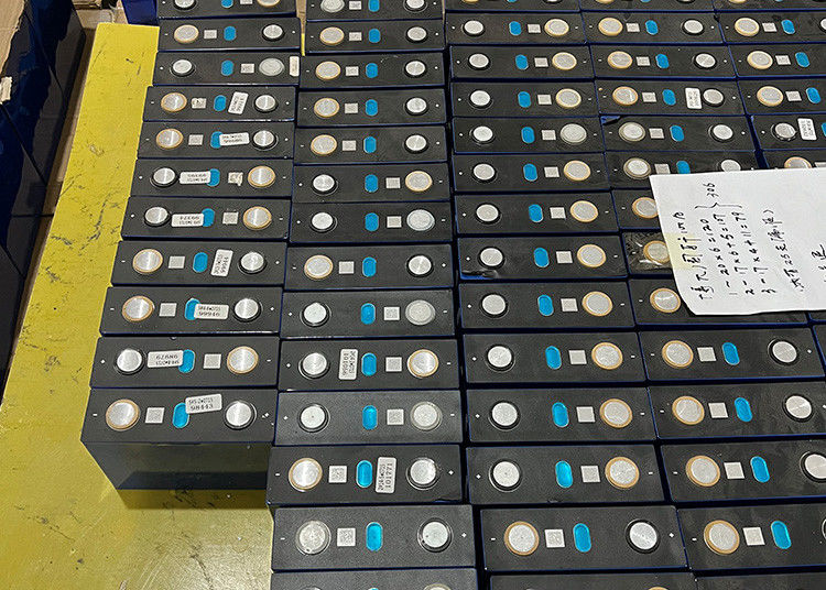 Baterai Lithium Ion UN38.3 Untuk Tata Surya Lebih Dari 6000 Kali Siklus Hidup