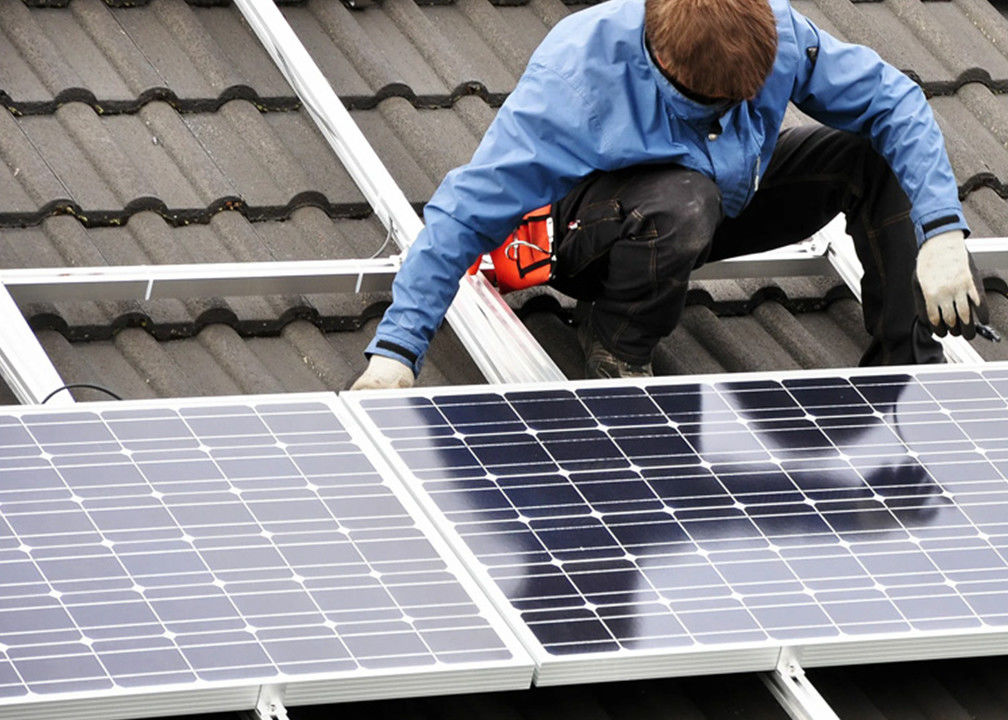 5KW 10KW 15KW On Off Grid Hybrid Solar Energy PV Panel Dinding Dipasang Dengan Sistem Penyimpanan Rumah Tangga