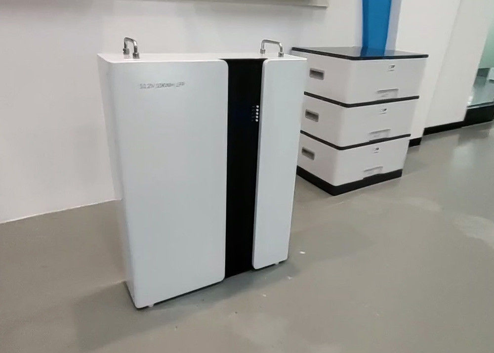 Odm 48V 51.2V Lithium Ion Baterai Untuk Penyimpanan Energi Surya 12 Tahun Garansi