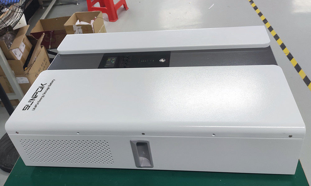 Sistem All In One ESS Energy Storage 5-10 KWh Rentang Daya Keluar