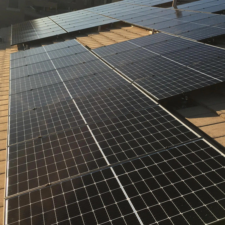 Lithium LifePO4 Baterai 48v 200ah 5Kwh 10Kwh Power Wall Dengan BMS Untuk Off Grid / Hybrid Solar System