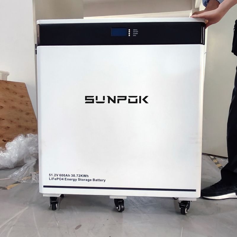 48v 51.2v 600ah Tipe lantai Lifepo4 Baterai 200A Smart BMS 30kwh Lithium Baterai untuk penyimpanan energi rumah